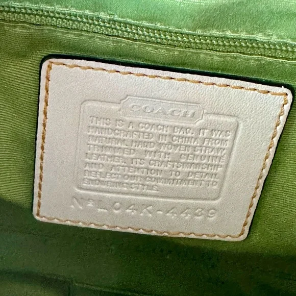 Vintage COACH #4439 Ladybug Motif Boxy Straw Tote Bag Limited Edition 2004 - Picture 12 of 12